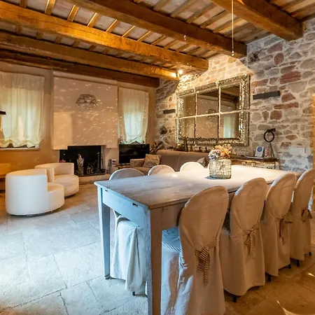 Hébergement de vacances Medieval Tower In Sibillini Mountains Park Vetice