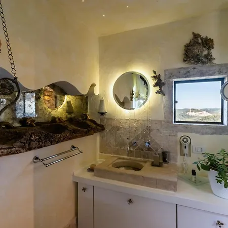 Medieval Tower In Sibillini Mountains Park Hébergement de vacances Vetice