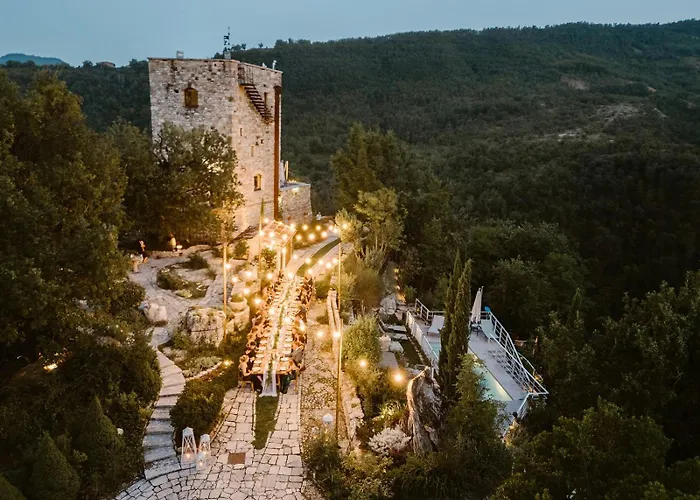Medieval Tower In Sibillini Mountains Park Σπίτι διακοπών